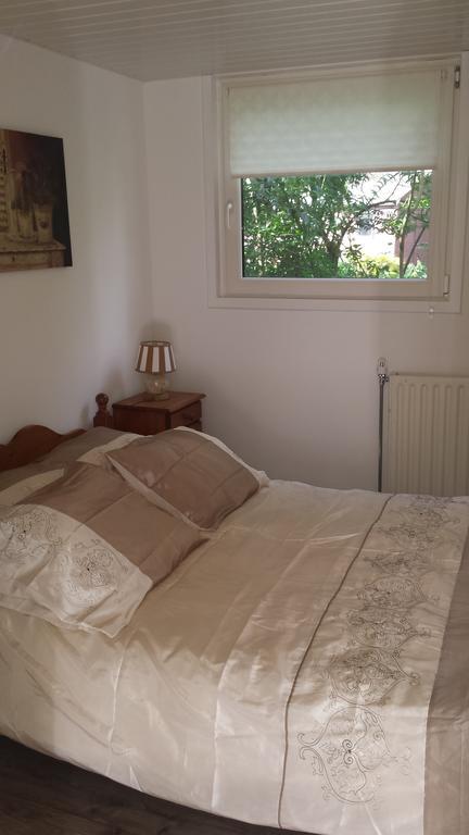 Bed And Breakfast Bij Hooisma Кампен Номер фото